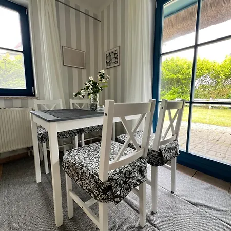 - Eva & Hansi By Restaurant Wiesenau * Wieck